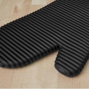 KITCHENAID Ribbed Soft Silicone Oven Mitt 2-Pack Set, Matte Black, 7.5