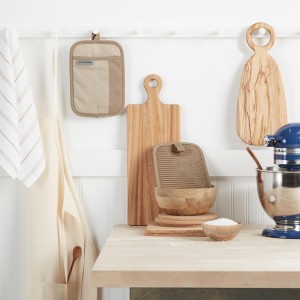 KitchenAid Beacon Two-Tone Non-Slip Pot Holder Set, Milkshake/Beige, 7