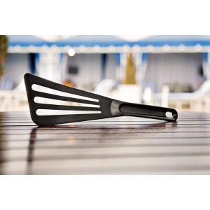 Matfer Bourgeat Exoglass® High Temperature Slotted Pelton Spatula/Turner, Black