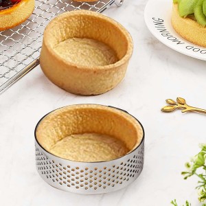 10 Pcs 2.37 Inch 304Stainless Steel Tart Ring, Heat-Resistant Perforated Cake Mousse Ring, Round Ring Baking doughnut tools (6cm)