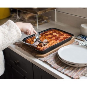 Star Trek Discovery Crossfield Starship Metal Pizza Cutter Wheel | Premium Houseware, Stainless Steel Kitchen Utensil | Easy To Cut And Clean | 9 Inches Long