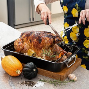 Moss & Stone Carbon Steel Roaster Pan With “V” Shape Removable Roasting Rack Set, 16.5 Inch Rectangular Nonstick Roasting Pan, Turkey Roaster Pan Rack With Carving Fork & Chef Knife