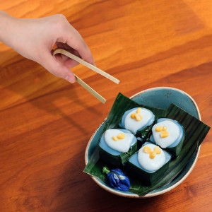 Luter 20pcs Wooden Disposable Cooking Utensils Mini Wooden Tongs Natural Toast Tongs for Charcuterie Cooking