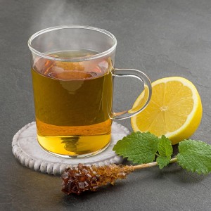 Honeydak 4 Pieces Wood Beaded Coasters 3.9 Inch Round Rustic Farmhouse Wooden Coasters for Drinks Decorative Table Top Wood Bar for Housewarming Home Kitchen(Beige)