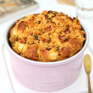 CHEFMADE Hello Kitty Angel Food Cake Pan, 6-Inch with 2 Removable Loose Bottoms Non-Stick Chiffon Tube Pan for Oven and Instant Pot Baking (Pink)