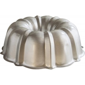Nordic Ware Treat Bundt Pan, 12-Cup