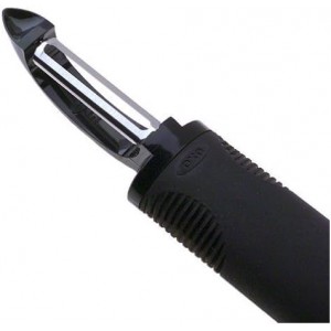 OXO Good Grips Swivel Vegetable Peeler (Set of 2)