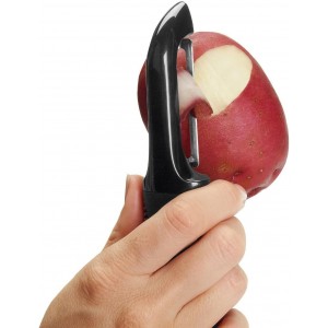 OXO Good Grips Swivel Vegetable Peeler (Set of 2)