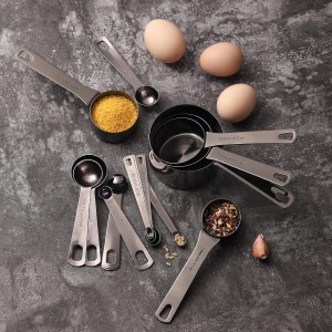 16 Pcs Stainless Steel Measuring Cups and Measuring Spoons Set, Heavy Duty Metal Measuring Cups and Scoops for Kitchen Cooking Baking Includes 5 Cups, 6 Tbsp Tsp Spoons & 5 Mini Spoons(BLK)