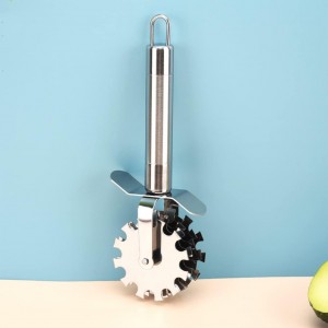 Stainless Steel 5-Wheel Meat Tenderizer Roller for Efficient Steak Chicken Pork Tenderizing Kitchen Tool 7.6 Inch Meat Flattener