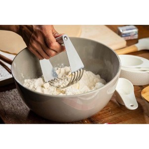 Tablecraft 11071 Dough Blender, 4.75-inch Length, Stainless Steel