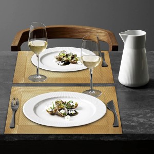 Trophable Placemats Set of 6, Table Placemats Heat Resistant Woven Placemats Washable PVC Place Mats Woven Vinyl Placemats Non-Slip Stain Resistant Kitchen Table Placemats Easy to Clean…