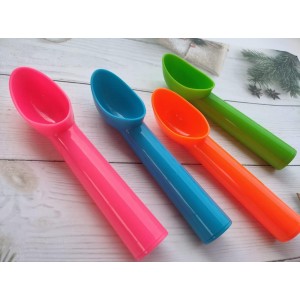 4 Pack Plastic Ice Cream Scoop Nonstick Anti-Freeze Ice Cream Scooper for Fruits, Watermelon, Yogurt, Melon Ball, Sorbet Spoon Kitchen Tool (Orange, Green, Blue, Pink)