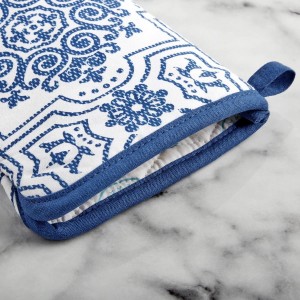 Martha Stewart Strie Medallion Oven Mitt 2-Pack Set, Navy Blue, 7