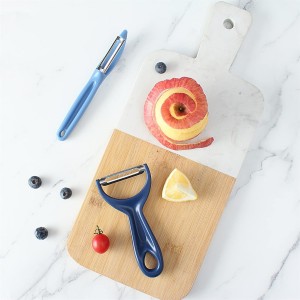 Social Chef 2-Piece Vegetable Peeler Set- Set of 2 Stainless Steel Blade Vegetable Peelers Set - Y Peeler and Swivel Peeler for Peeling Potatoes, Vegetables and Fruits (Navy)