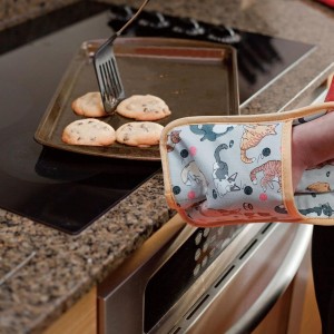 Pot Holders Set of 2 Heat Resistant 480℉ Kitchen 100% Cotton Comfortable Lining Printing Fox Flower Women Men Home Cooking Baking Microwave BBQ Gift (Cat potholder)