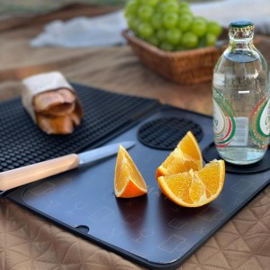 Bar Mat, Bar Accessories, Multifunctional Folding Cocktail Mat with Cutting Board, 18