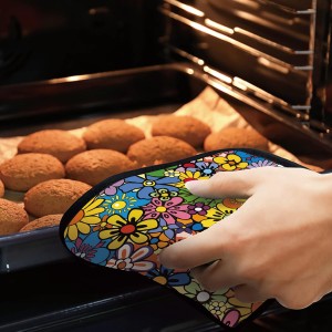 Abstract Hippie Flower Pot Holders Set of 2 Kitchen Heat Resistant Potholder for Microwave Cooking Baking Oven End Dishes and BBQ