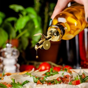 WAFJAMF 2 Pcs Weighted Stainless Steel Bottle Pourers, Self Closing Olive Oil Dispenser Spout, Auto Flip Feature Liquor Pour Spouts for Pours Liquid, Olive Oil, Wine, Vinegar (Gold)