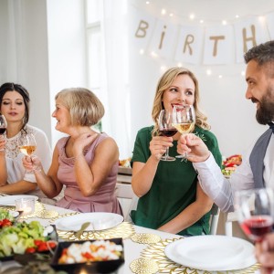 Geosar 200 Disposable Paper Placemats and Coasters Set Summer Hawaiian Luau Placemat with Coasters Outdoor Indoor for Greenery Jungle Dining Table Decoration Shower Birthday(Gold Round)