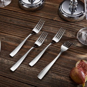KEAWELL Premium 4-Piece Louis Salad Fork, 18/10 Stainless Steel, Set of 4, Fine Fork Set with Squared Edge, Dishwasher Safe (7.6 inches)