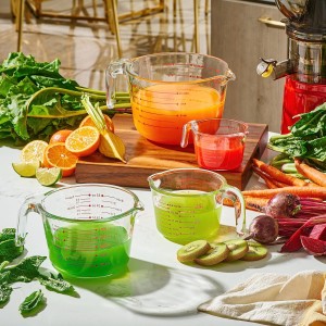 Le’raze Glass Measuring Cups Set of 4 – Heat-Resistant, Easy-Read Measurements, Ergonomic Handle & Pour Spout, Dishwasher Safe, Kitchen Bakeware Liquid Batter Mixing Bowls (1 cup, 2 cup, 4 cup, 8 Cup)