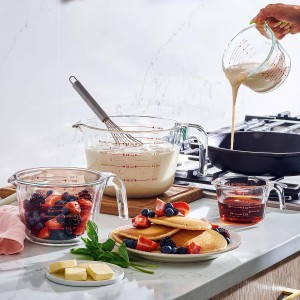 Le’raze Glass Measuring Cups Set of 4 – Heat-Resistant, Easy-Read Measurements, Ergonomic Handle & Pour Spout, Dishwasher Safe, Kitchen Bakeware Liquid Batter Mixing Bowls (1 cup, 2 cup, 4 cup, 8 Cup)