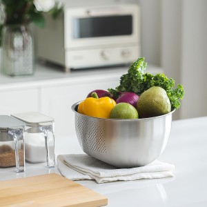 Rice Washer Strainer Bowl, Stainless Steel Quinoa Washing Bowl With Side Drainers Colander for Cleaning Rinsing Fruits, Vegetables, and Beans - Versatile Kitchen Tool