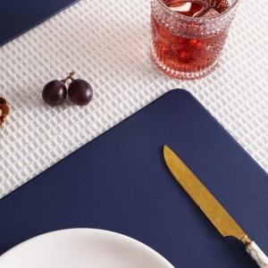 Faux Leather Placemats HeloHo Navy Blue Table Place Mats Set of 4 Waterproof Oilproof Heat Stain Resistant Washable Wipeable Placemat for Kitchen Dining Table Decoration Indoor Outdoor