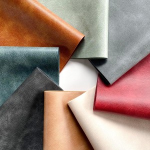 UnivoColors Placemats,Heat Resistant Placemats Set of 4 Washable 12 x 17 Inch,Waterproof Table Mats,Wipeable Pu Place Mats for Kitchen,Dining Room.Reddish Brown