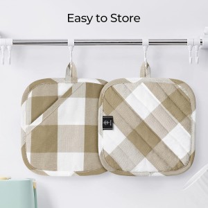 Cotton Pot Holders for Kitchen Heat Resistant Potholder, Hot Pads, Trivet Coaster Non-Slip Potholders Set for Cooking and Baking (2, Light Brown Plaid, Square，8.27 in²)