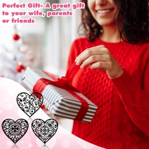 Lyrow 3 Pack Heart Cast Iron Trivet Set Valentine Pot Holders Metal Trivets for Hot Dishes Decorative Pot Holders Vintage Design Gift for Kitchen Countertop Dining Table Farmhouse Decoration(Black)