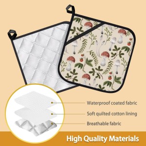 Vintage Mushroom Strawberry Pot Holder Set of 2,Heat Resistant Potholders Oven Hot Pads for Kitchen Cooking Baking BBQ