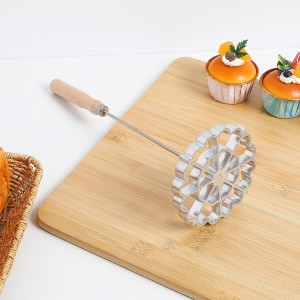 IMIKEYA Rosettes Timbale Set Aluminum Waffle Mold with Wooden Handle Ravioli Empanada Press Mold Bunuelos Cookie Homemade Frying Kitchen Gadgets