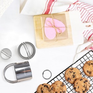 ALLTOP Round Biscuit Cutters with Handle, Stainless Steel Baking Essential Tool for Effortless Circle Cookie Shaping,Pastry,Cake Decoration Creation–Precise Cut for Dumpling,Scone, Donut-5 Pcs