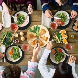 50 Black Paper Place Mats Black Round Disposable Table Mats Decorative Placemats for Wedding Banquet Party Tableware Decor