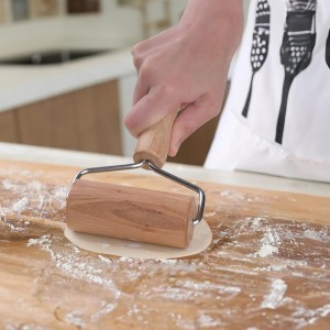 Rolling Pin, Wooden Rolling Pins For Baking, Pizza Dough Roller, Not Easy To Crack, Non-Stick Wood Pastry Roller, Essential Kitchen Utensils.