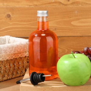 Maxcheck 3 Sets 16 oz Plastic Long Neck Bottles with Pourer and Caps Plastic Juice Pour Bottles with Stainless Steel Bottle Pourer Tapered Spout for Liquor Juice Store Syrup