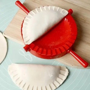 Empanada Maker Press 6 Inch - Professional Empanadas - Mold Ravioli Dumpling Wrap, Tortilla Folder, Wonton Dough Press 2-in-1 Cutter Sealer, Pierogi, Calzone, Hand Pot Pie Maker Wraper