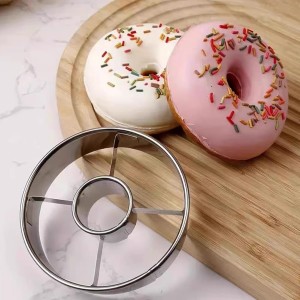 2 Pack Stainless Steel Donut Cutter, 3.86 Inch Doughnut Cutters Mold, Professional Baking Tool for Making Perfect Donuts, Bagels, Cookies, Biscuits, and More