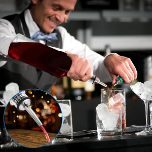 6 Pcs 32oz Plastic Long Neck Bottles with 6 Pcs Pourer and Caps,1000ml Plastic Juice Pour Bottles with Stainless Steel Bottle Pourer,Clear Empty Syrup Liquor Bottle with Tapered Spout for Bar