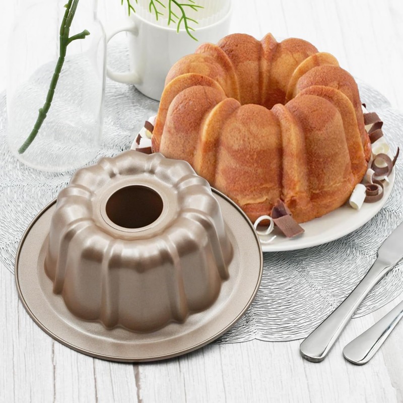 4.5'' Mini Bundt Cake Pan, Carbon Steel Round Fluted Tube Cake Pan, Non-stick Kugelhopf Cake Baking Mold for Cupcake Brownie Pudding (1pc, 4.5'')