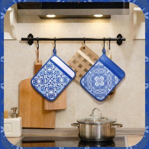Hushee 6 Pcs Blue and White Chinoiserie Pot Holders for Kitchen Spring Pot Holders Farmhouse Boho Potholders Hot Pads for Kitchen Resistant Oven Mitts Baking Cooking Pocket Potholders for Women Gifts