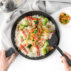 oannao Silicone Kitchen Utensils Set, 600°F Heat Resistant Silicone Cooking Utensils, Spatula, Spoon, Whisk, Tongs, Kitchen Gadgets Sets for Nonstick Cookware, Dishwasher Safe BPA Free (Black)