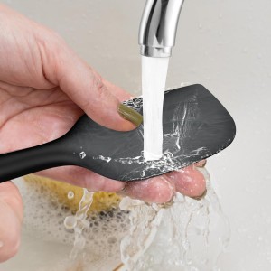 oannao Silicone Kitchen Utensils Set, 600°F Heat Resistant Silicone Cooking Utensils, Spatula, Spoon, Whisk, Tongs, Kitchen Gadgets Sets for Nonstick Cookware, Dishwasher Safe BPA Free (Black)