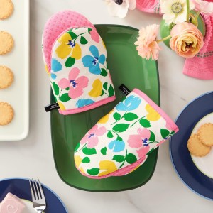 Kate Spade New York Painterly Bouquet Mini Oven Mitt 2-Pack Set, Heat Resistant, 100% Cotton with Printed Non-Slip Silicone Grip, Pink/Green/Blue, 5.5