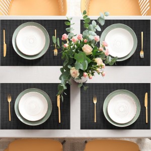 AUAUY Placemats Set of 6 Washable, Non-Slip Heat Resistant Table Mats, PVC Vinyl Woven Table Placemats Wipeable for Kitchen Dinning Restaurant, Farmhouse (Black, 6pcs)