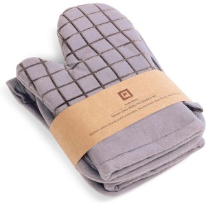 Oven Mitts and Pot Holders Set for Kitchen | 4 Pc Set| Heat Resistant Up to 500°F | Non-Slip Silicone Strips | Grey Kitchen Accessories | Includes 2 Hot Pads & 2 Cooking Mitts