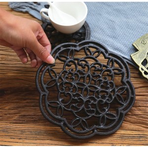 2 Pack Cast Iron Trivet Set, Round Heat Resistant Hot Pads for Kitchen, 7.5 Inch Black Hot Pot Holder, Heavy Duty Decorative Dish Trivets for Countertop, Table