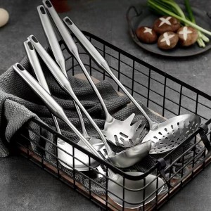 304 18/10 Stainless Steel Kitchen Utensils Set 11 Pcs Long Metal Cooking Utensil, Spatula, Soup spoon, Leaking shovel, Ladle, Tunner, Pasta Server, Meat Fork, Tongs Kitchen Tools Set, Dishwasher Safe